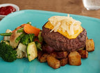 Chargrilled Burger with Sharp Cheddar Front Image - Top Chef Meals