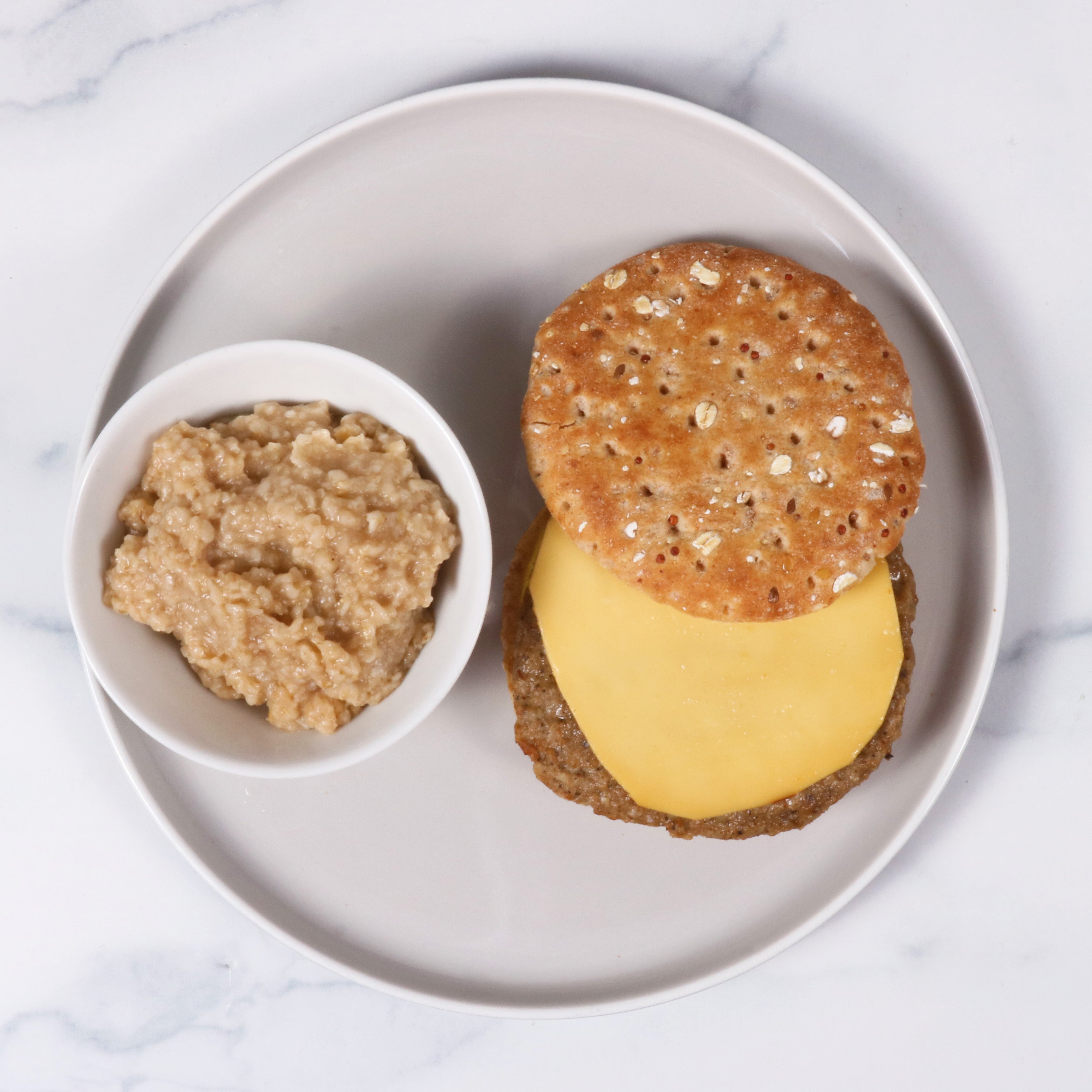 Sausage Egg and Gouda Sandwich - Top Chef Meals