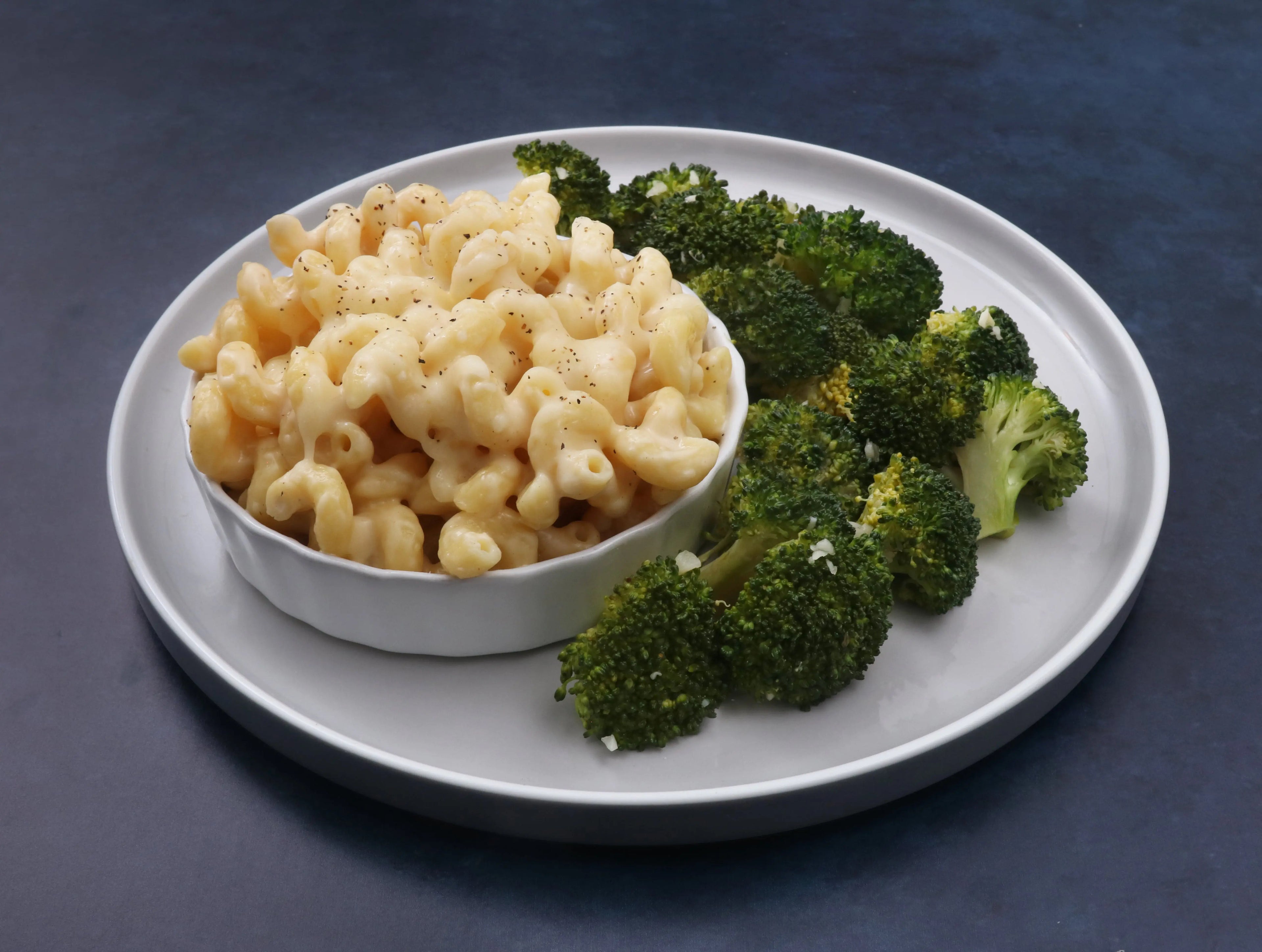 Smoked Gouda Mac & Cheese - Top Chef Meals